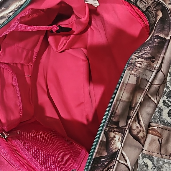 Camo + Pink bag! - Picture 3 of 6